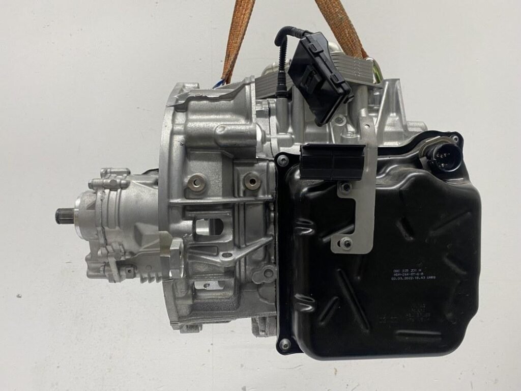 AUDI Q3 SPORTBACK 2.0 TFSI DSG 4X4 GEARBOX - AMG CAR PARTS SHOP