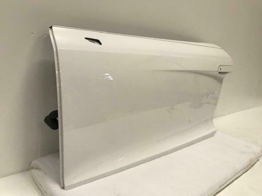 Audi R8 Cabrio 420 Left Door Complete - AMG CAR PARTS SHOP