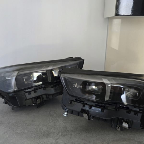 BMW G60 Full LED Headlights - AMG CAR PARTS SHOP