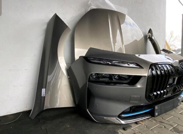 BMW i7 G70 Front End Package - AMG CAR PARTS SHOP