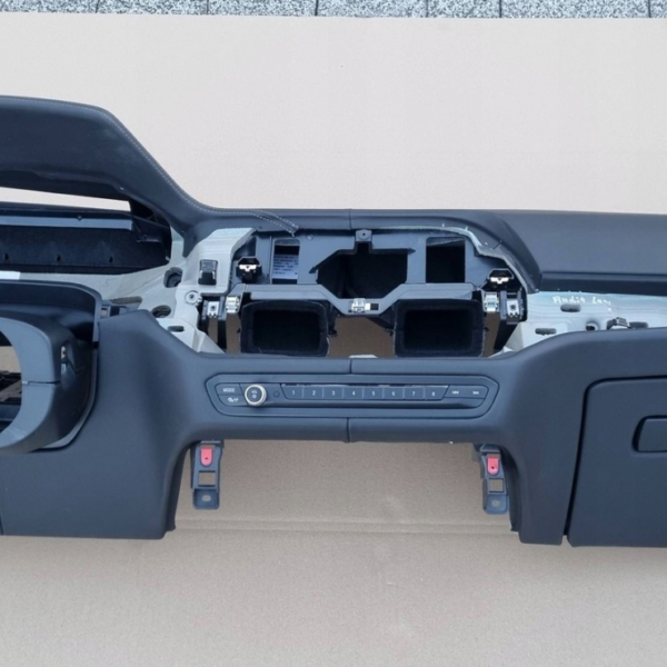 BMW Nappa Smooth-Leather Dashboard - AMG CAR PARTS SHOP
