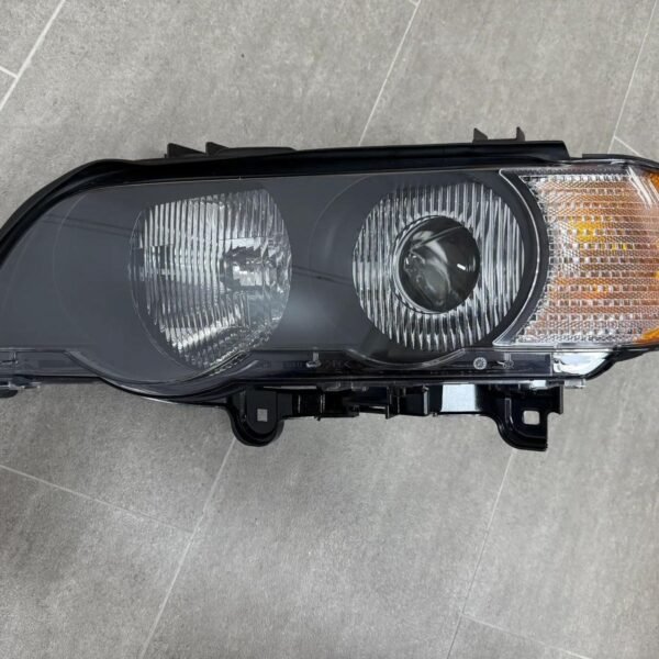 BMW X5 E53 Xenon Headlight Left - AMG CAR PARTS SHOP
