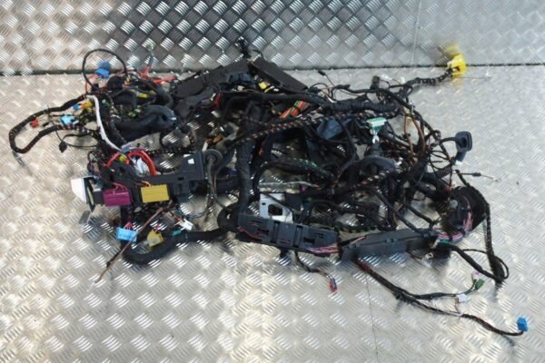 Complete Wiring Harness for the Mercedes SLS 197 - AMG CAR PARTS SHOP