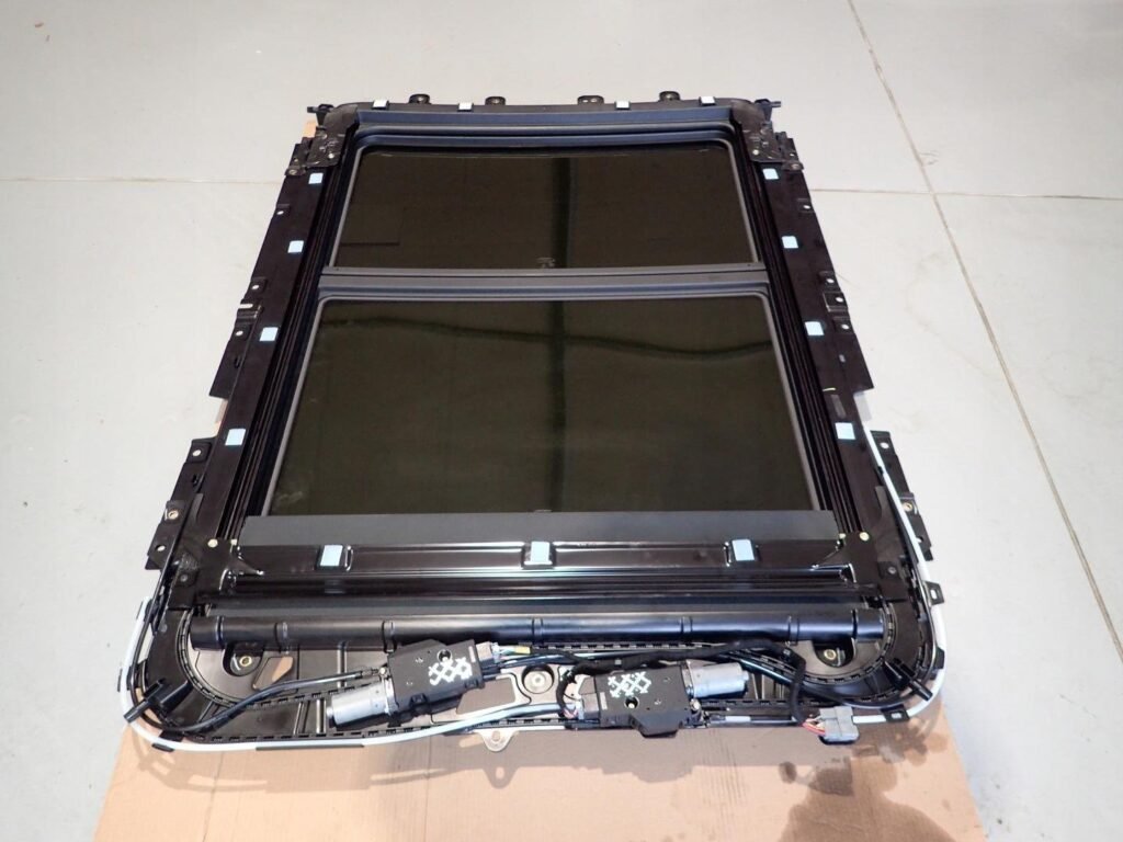 Dodge Ram V Panorama Sunroof - AMG CAR PARTS SHOP