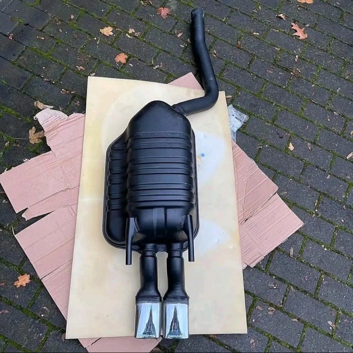 Exhaust System for Mercedes-Benz W140 S-Class - AMG CAR PARTS SHOP Exhaust System for Mercedes-Benz W140 S-Class - AMG CAR PARTS SHOP