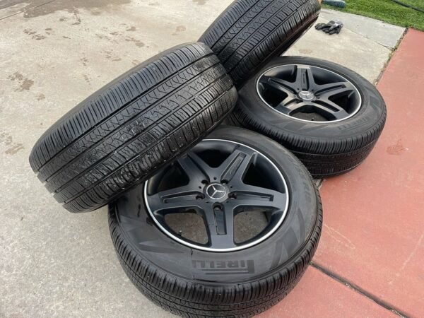 Factory 19″ AMG Wheels & Tires for W463 - AMG CAR PARTS SHOP