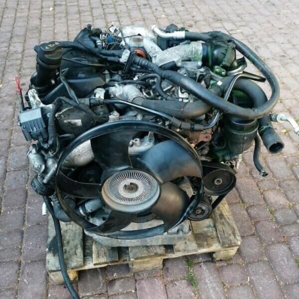 Genuine Mercedes-Benz OM642 3.0 CDI V6 Diesel Engine - AMG CAR PARTS SHOP