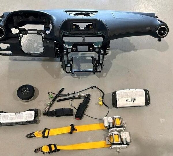 Mercedes AMG GT W190 Dashboard Set - AMG CAR PARTS SHOP