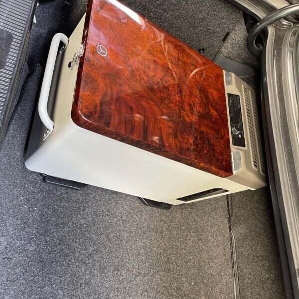 Mercedes-Benz Classic Car Refrigerator - AMG CAR PARTS SHOP