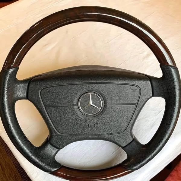 Mercedes-Benz Classic & Retrofit Steering Wheels - AMG CAR PARTS SHOP