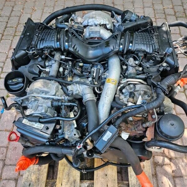 Mercedes-Benz OM642 350 CDI V6 Diesel Engine - AMG CAR PARTS SHOP