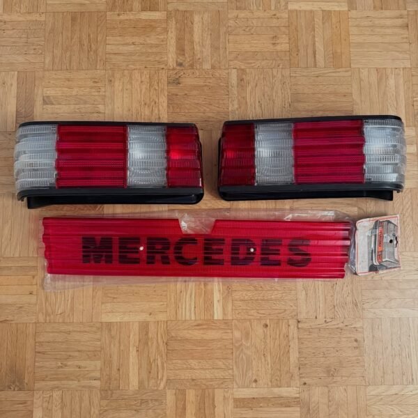 Mercedes-Benz Reflector - AMG CAR PARTS SHOP