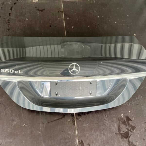 Mercedes-Benz S-Class W222 Rear Tailgate - AMG CAR PARTS SHOP
