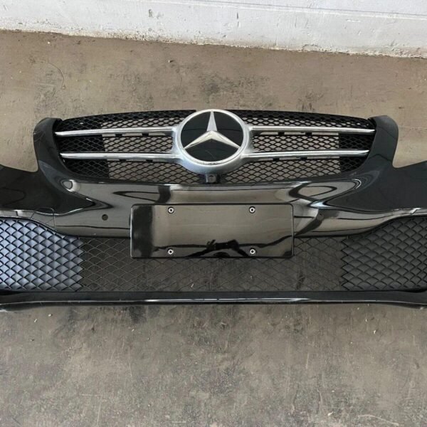 Mercedes-Benz V-Class W447 Front Bumper - AMG CAR PARTS SHOP