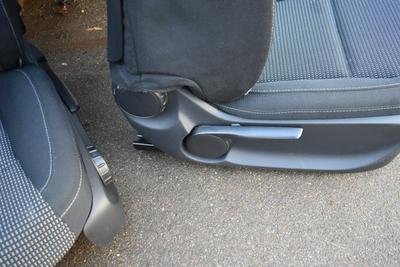 Mercedes-Benz W447 Driver and Passenger Seat - AMG CAR PARTS SHOP