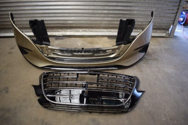 Mercedes-Benz W447 V-Class Front Bumper - AMG CAR PARTS SHOP