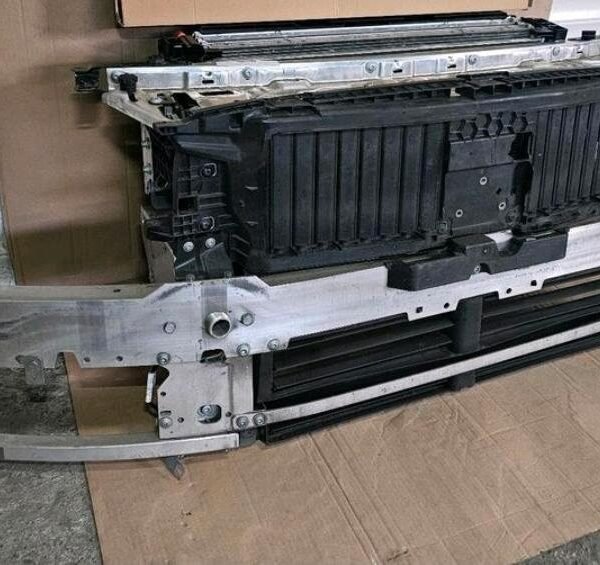 Mercedes C-Class W206 Radiator - AMG CAR PARTS SHOP