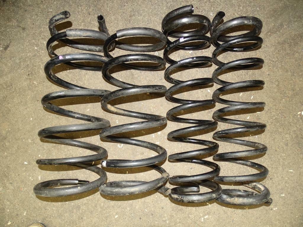 Mercedes G-Class W463 / 463 Suspension Springs - AMG CAR PARTS SHOP