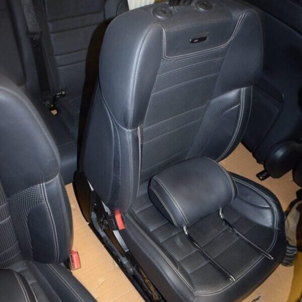Mercedes GLE w166 AMG Leather Seats - AMG CAR PARTS SHOP