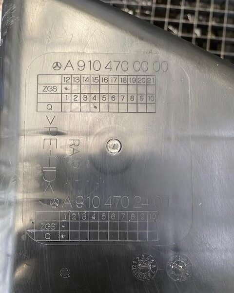 Mercedes Sprinter AdBlue tank - AMG CAR PARTS SHOP