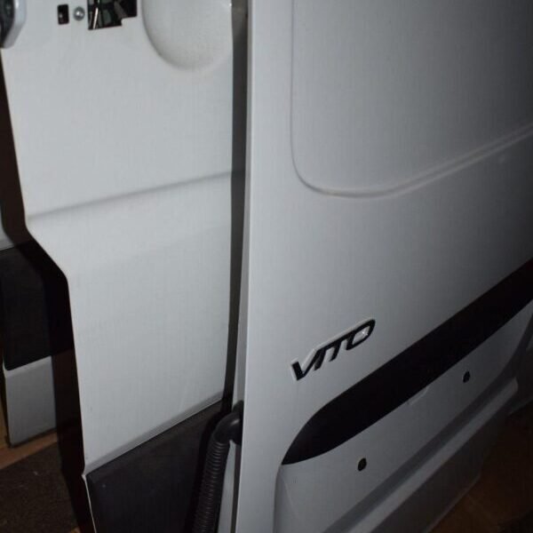 Mercedes W447 Gullwing Doors – Right & Left - AMG CAR PARTS SHOP