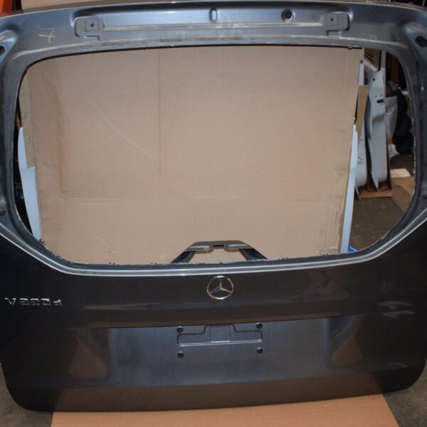 Mercedes W447 Tailgate Shell - AMG CAR PARTS SHOP