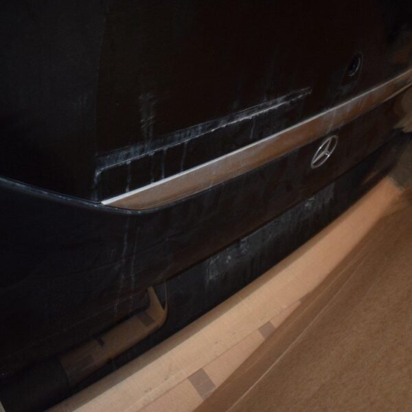 Mercedes W447 V-Class Rear Door Window - AMG CAR PARTS SHOP