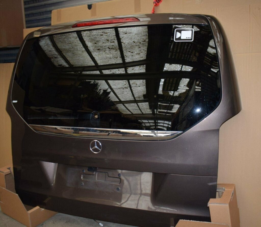 Mercedes W447 V-Class Tailgate - AMG CAR PARTS SHOP