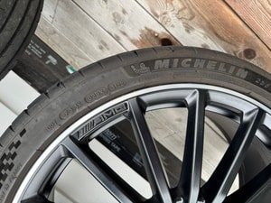 OEM 21″ Mercedes-Benz X156 GLA AMG Wheels - AMG CAR PARTS SHOP