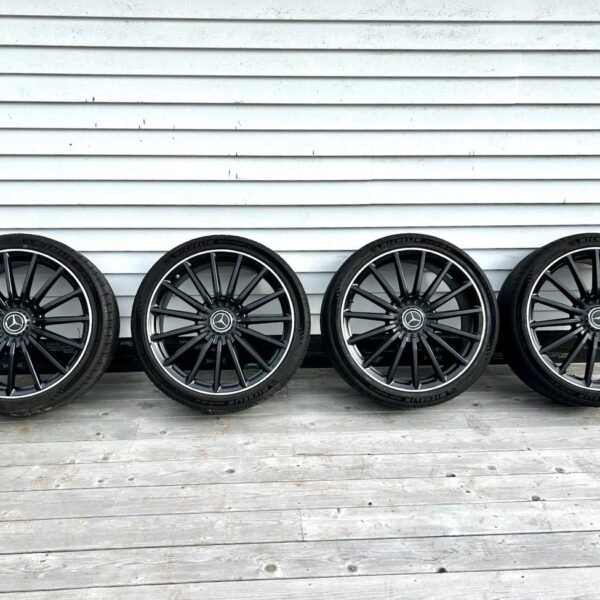 OEM 21″ Mercedes-Benz X156 GLA AMG Wheels - AMG CAR PARTS SHOP