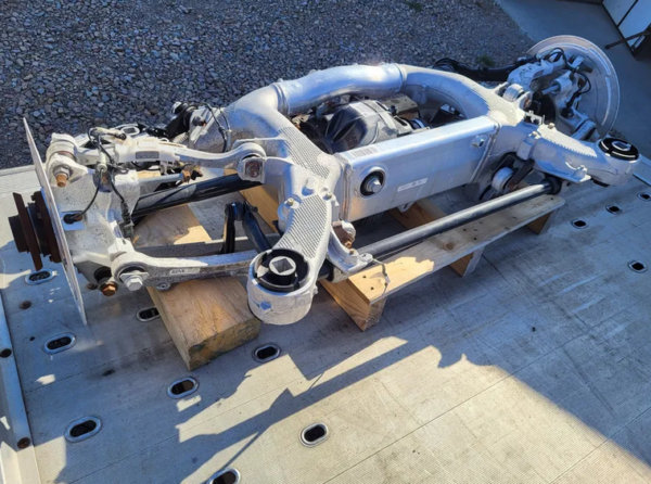 OEM Rear Axle Assembly: 2018 BMW M5 F90 - AMG CAR PARTS SHOP