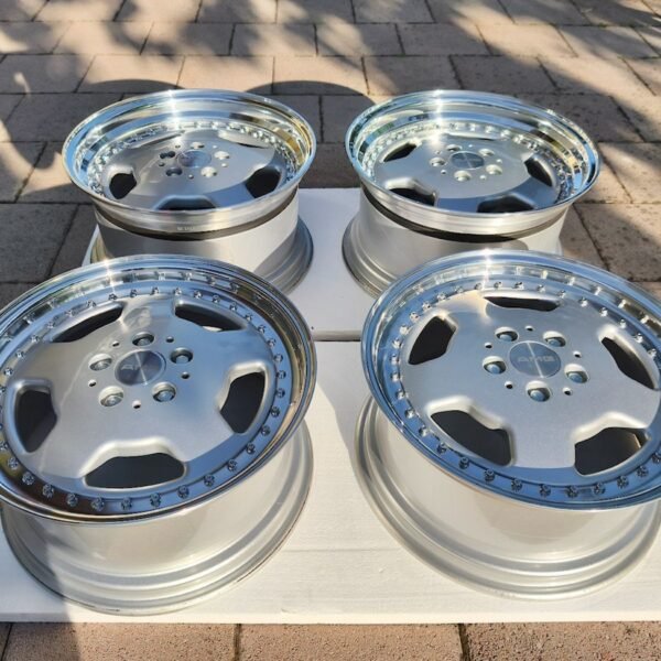 Staggered 2-Piece 17″ RH Alurad ZW2 Topline Wheels - AMG CAR PARTS SHOP