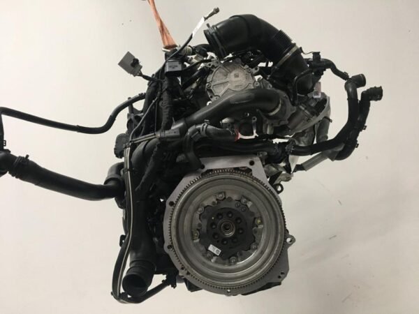 VW T-ROC 2.0 TSI ENGINE - AMG CAR PARTS SHOP