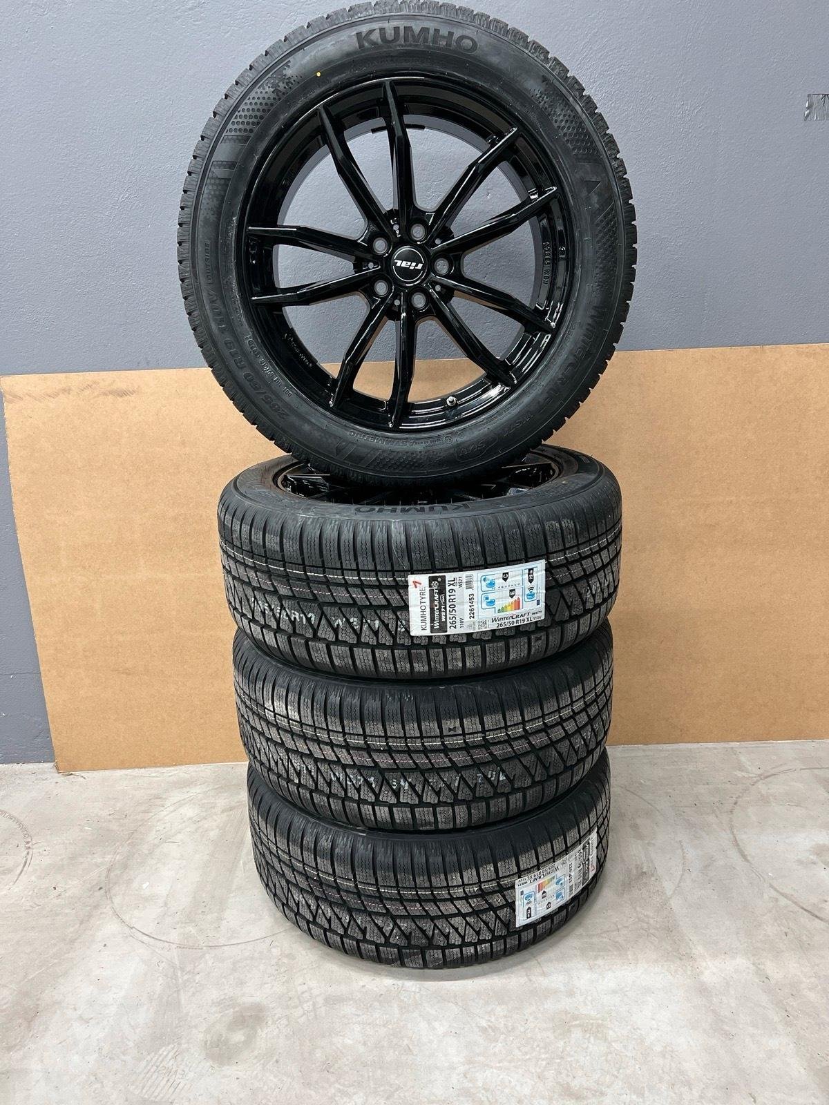 Winter tire set for BMW X5 - AMG CAR PARTS SHOP Winter tire set for BMW X5 - AMG CAR PARTS SHOP